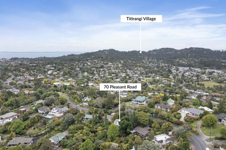 Photo of property in 70 Pleasant Road, Glen Eden, Auckland, 0602