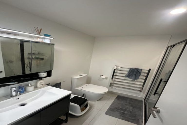 Photo of property in 10 Rara Lane, Manukau, Auckland, 2104
