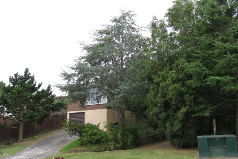 Photo of property in 20 Fairdale Place, Birkdale, Auckland, 0626