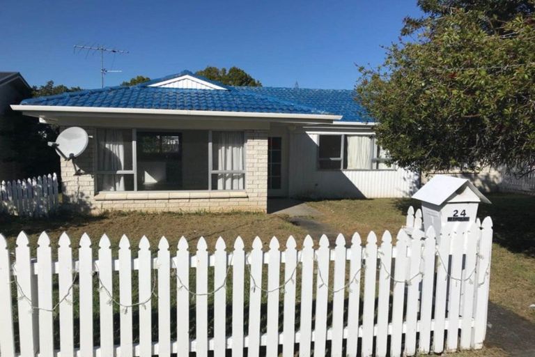 Photo of property in 24 Lingfield Street, Glenfield, Auckland, 0629