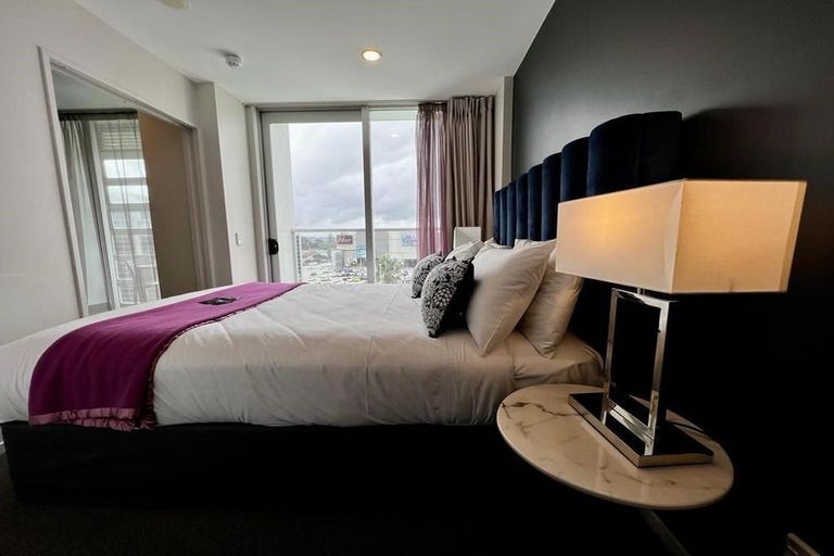 Photo of property in 505/17 Osterley Way, Manukau, Auckland, 2104