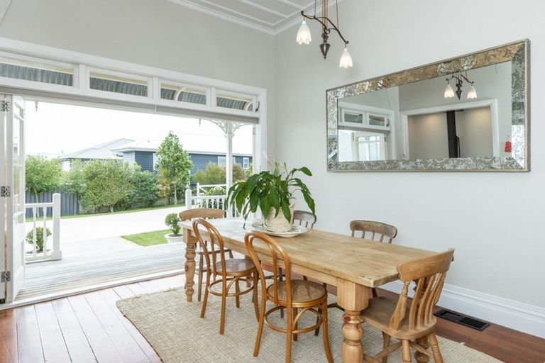 Photo of property in 47 Arataki Road, Havelock North, 4130