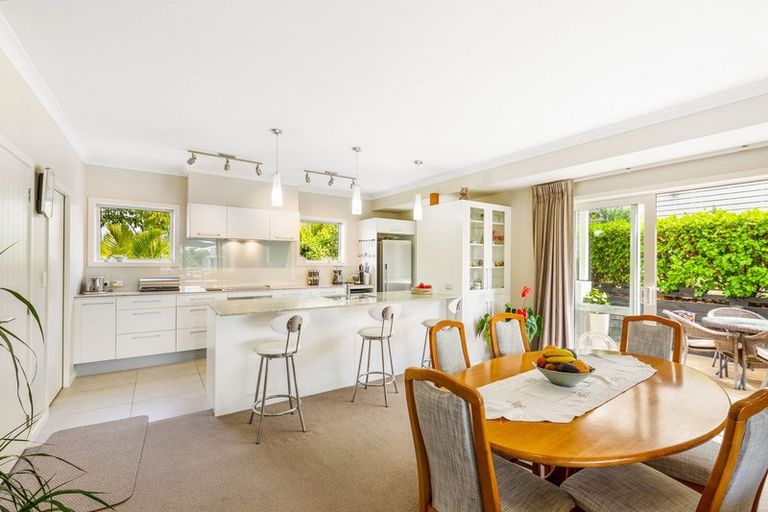 Photo of property in 43 Landmark Terrace, Orewa, 0931