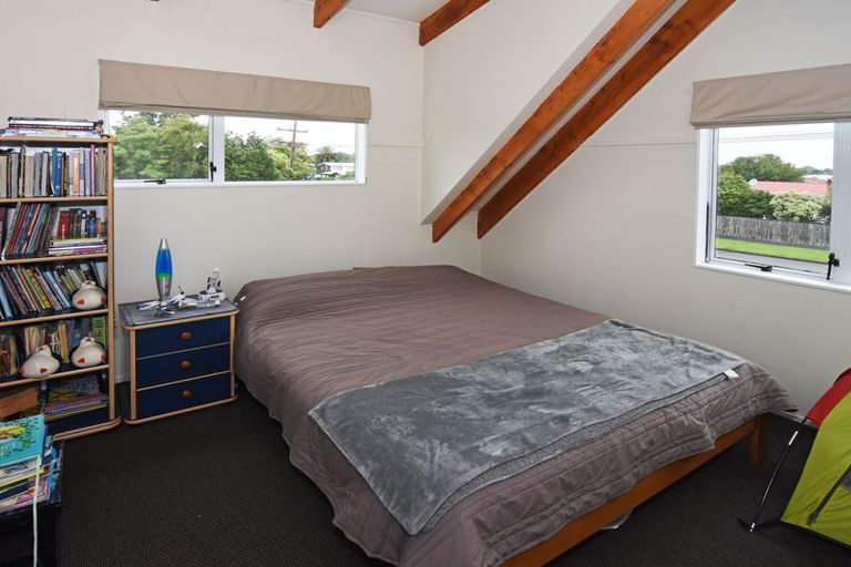 Photo of property in 1 Massey Place, Masterton, 5810