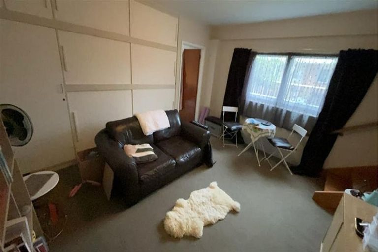Photo of property in 44 Nevada Drive, Merrilands, New Plymouth, 4312