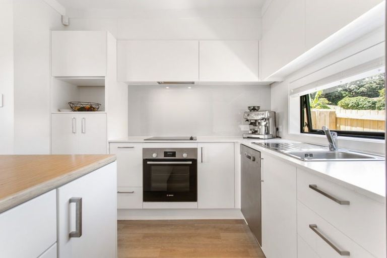 Photo of property in 3/141 Wallace Road, Mangere Bridge, Auckland, 2022