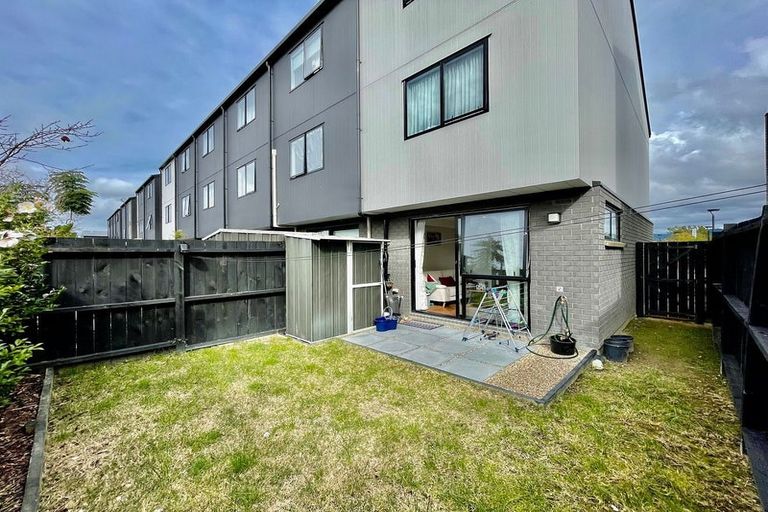 Photo of property in 31 Ivy Nola Way, Henderson, Auckland, 0612