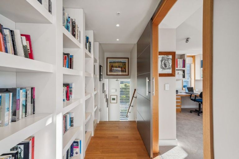 Photo of property in 31 Old Station Avenue, Wanaka, 9305