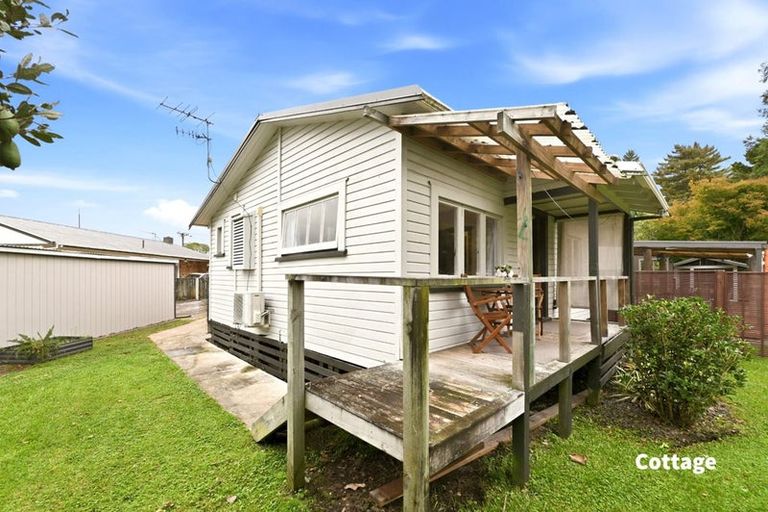 Photo of property in 11 John Road, Fairy Springs, Rotorua, 3015