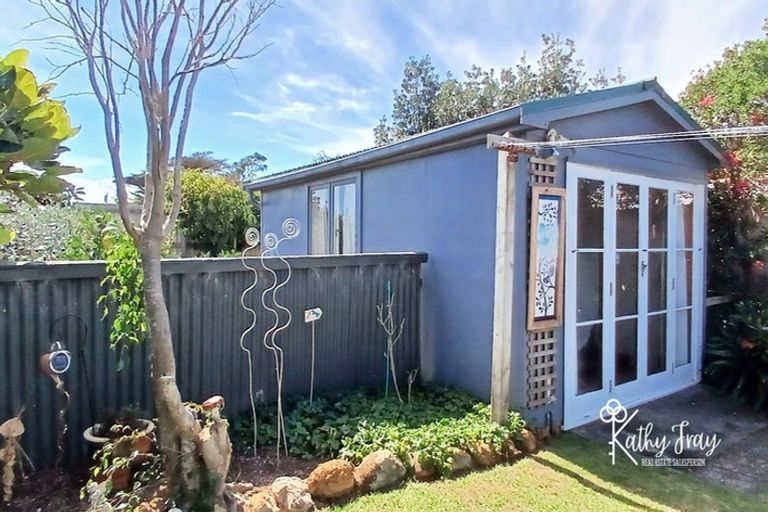 Photo of property in 13 Bayly Street, Baylys Beach, Dargaville, 0377