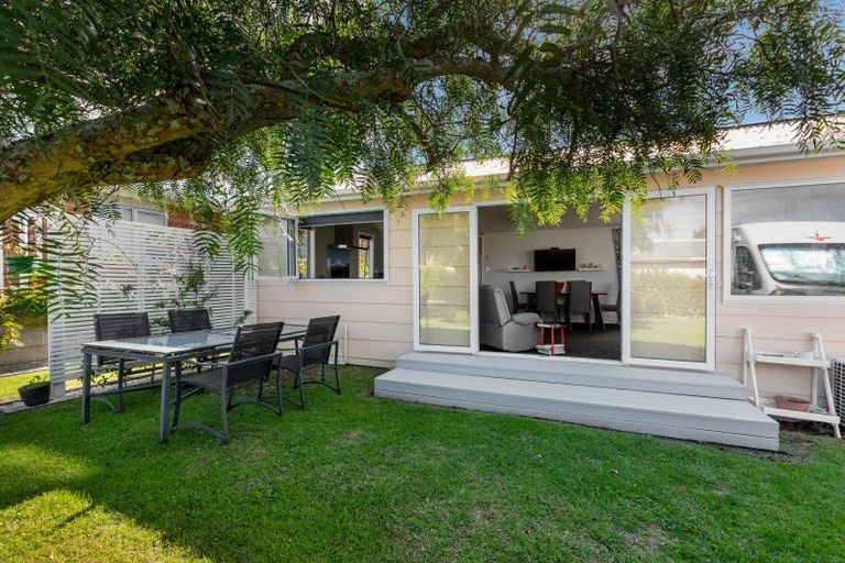 Photo of property in 5a High Street West, 4320