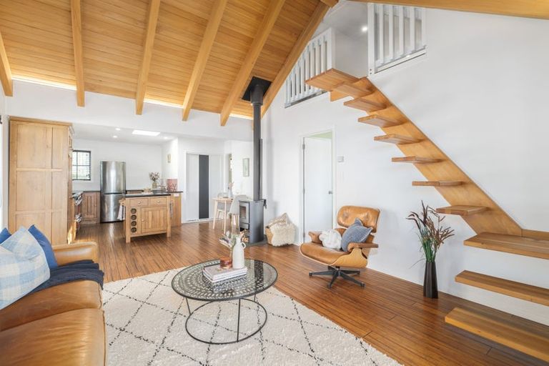 Photo of property in 24 Jacksons Road, Lyttelton, 8082