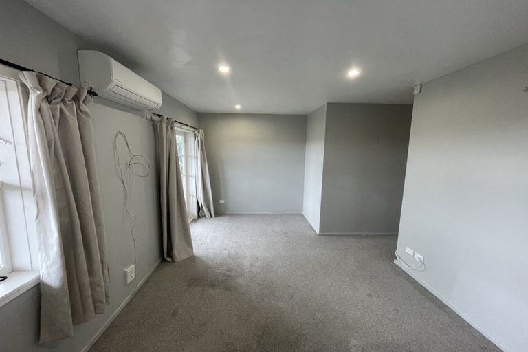 Photo of property in 89 Exmouth Road, Northcote, Auckland, 0627