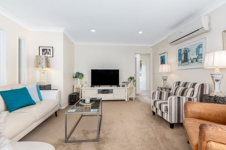 Photo of property in 66 Staithes Drive North, Whitby, Porirua, 5024