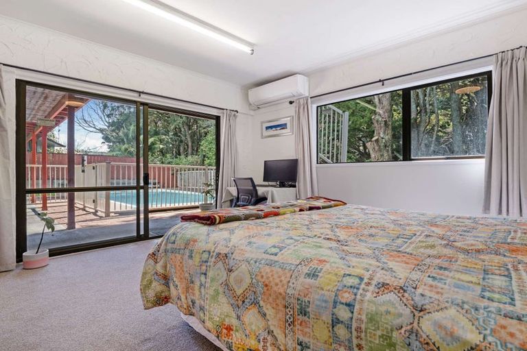 Photo of property in 8 Deodar Place, Totara Heights, Auckland, 2105