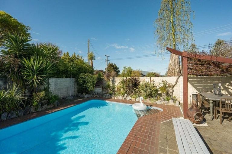 Photo of property in 16 Trewavas Street, Motueka, 7120