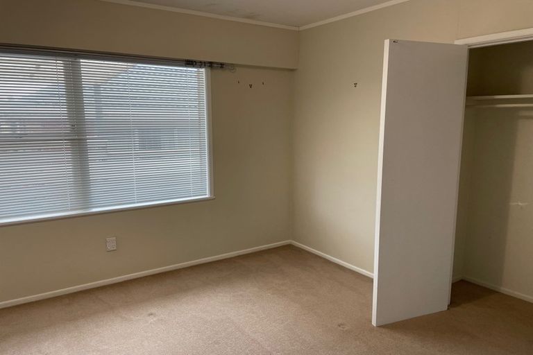 Photo of property in 2/1 Prangley Avenue, Mangere, Auckland, 2022