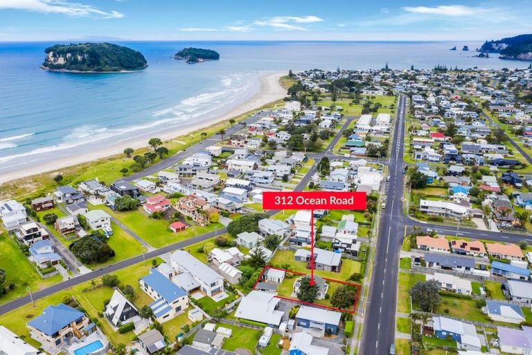 Photo of property in 312 Ocean Road, Whangamata, 3620