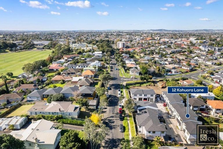 Photo of property in 12 Kohuora Lane, Papatoetoe, Auckland, 2025