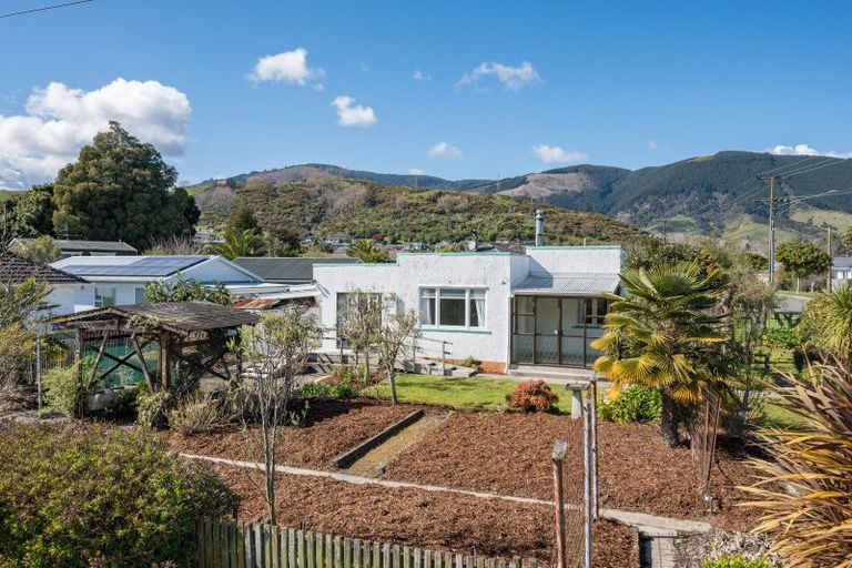 Photo of property in 23 Polstead Road, Stoke, Nelson, 7011