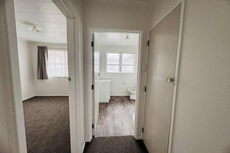 Photo of property in 676 Main Street, Palmerston North, 4414