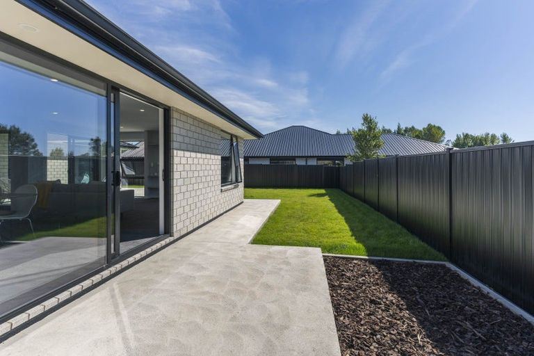 Photo of property in 9 Petre Lane, East Taieri, 9024