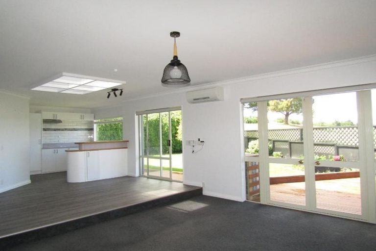 Photo of property in 3 Marshall Avenue, Richmond Heights, Taupo, 3330
