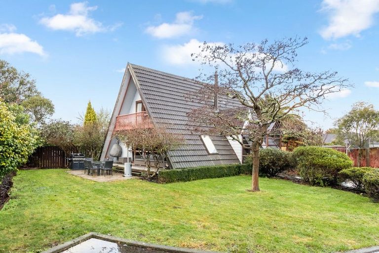 Photo of property in 97b Johns Road, Northwood, Christchurch, 8051