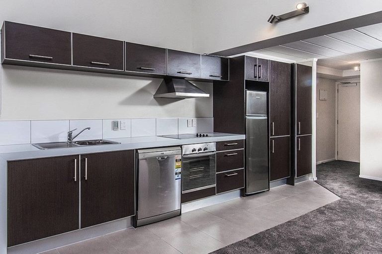 Photo of property in 12/35u Torrens Terrace, Mount Cook, Wellington, 6011