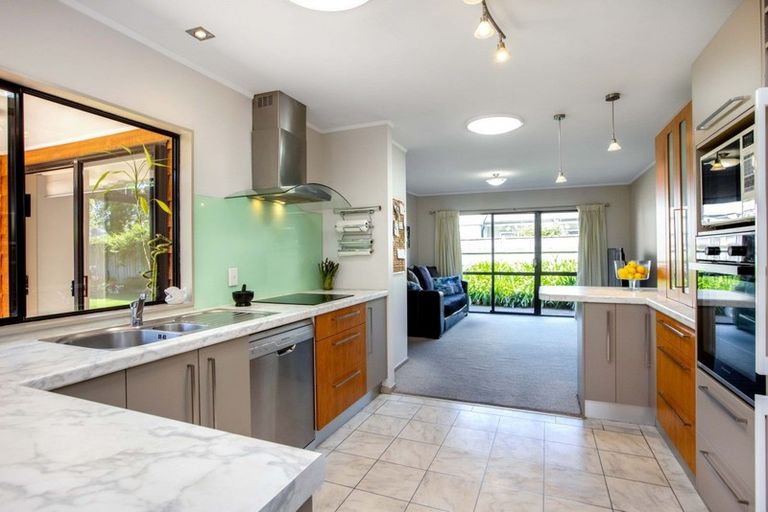 Photo of property in 7 Penlington Place, Havelock North, 4130