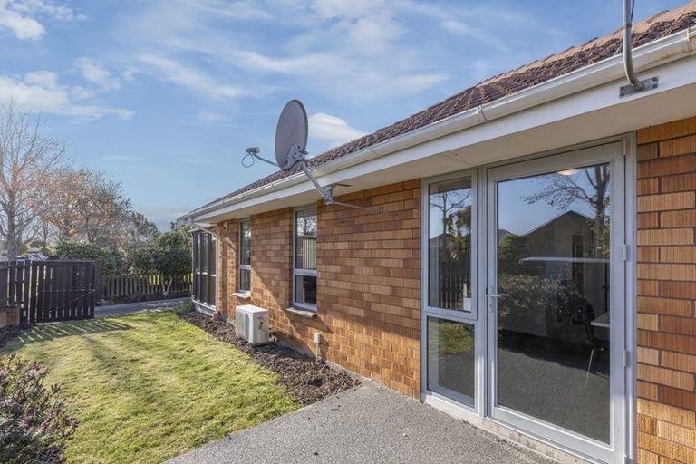 Photo of property in 1/22 Westmont Street, Ilam, Christchurch, 8041