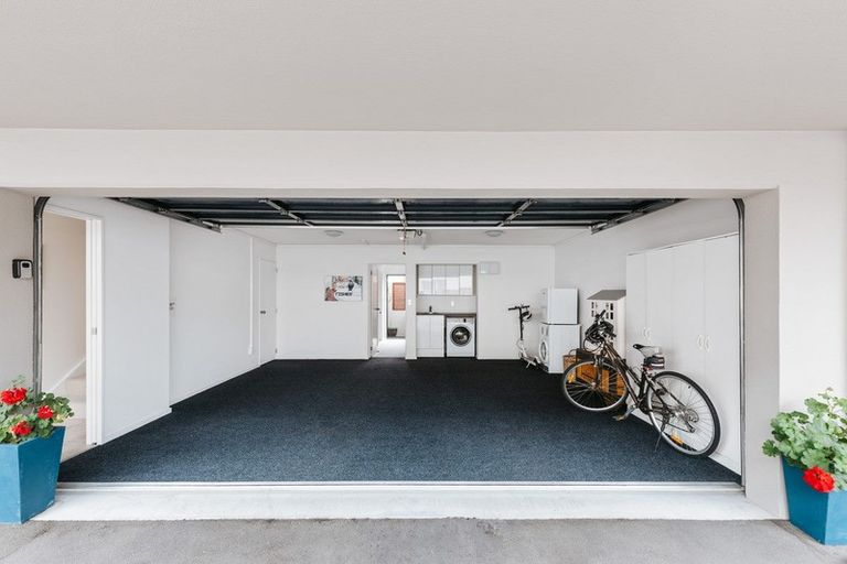 Photo of property in 15d Pacific Avenue, Mount Maunganui, 3116
