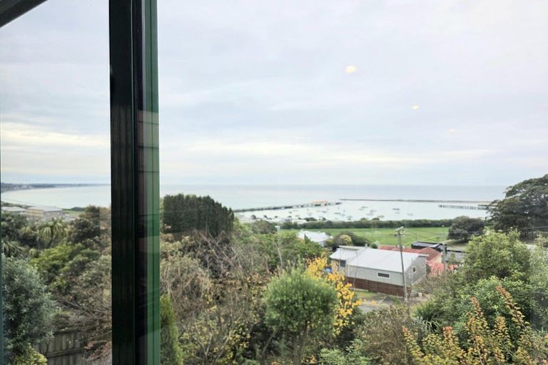 Photo of property in 4a Test Street, South Hill, Oamaru, 9400