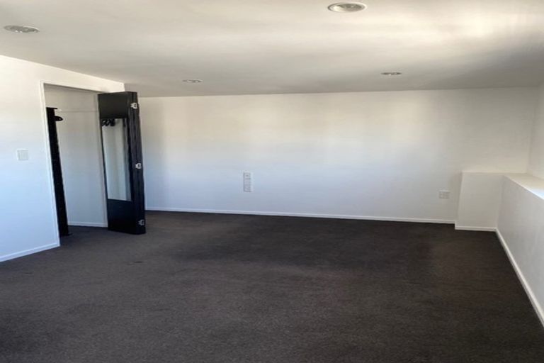Photo of property in 8u6d Lipman Street, Mount Victoria, Wellington, 6011