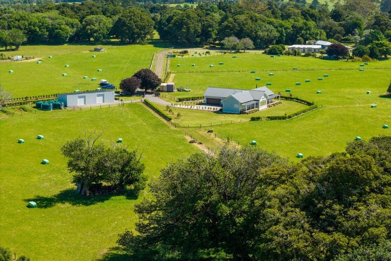 Photo of property in 355a Waikaramu Road, Waimate North, Kaikohe, 0472
