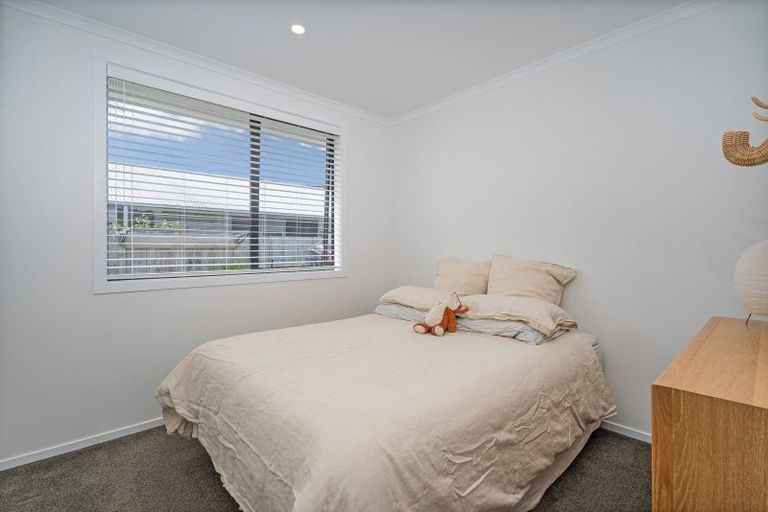 Photo of property in 5 Victoria Street, Coromandel, 3506