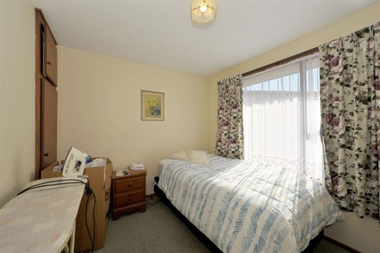 Photo of property in 5 Peebles Drive, Hei Hei, Christchurch, 8042