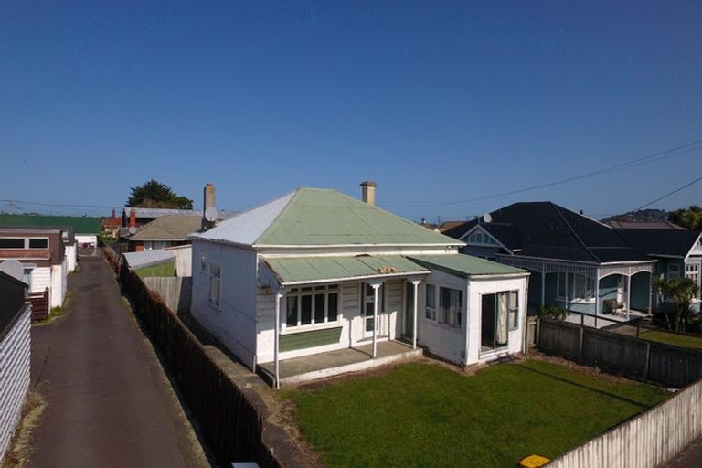 Photo of property in 19 Melbourne Street, South Dunedin, Dunedin, 9012