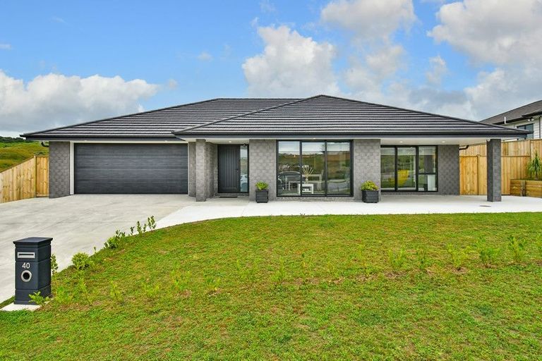 Photo of property in 40 Peacock Place, Pokeno, 2402