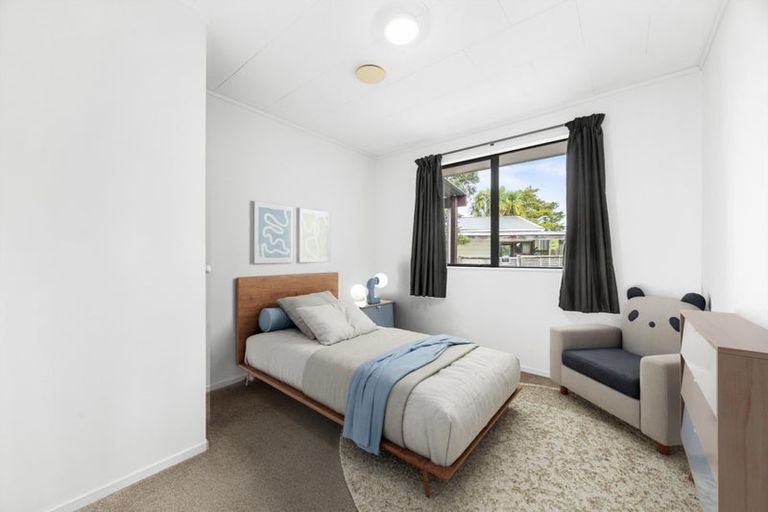 Photo of property in 10b Forest Hill Road, Henderson, Auckland, 0612