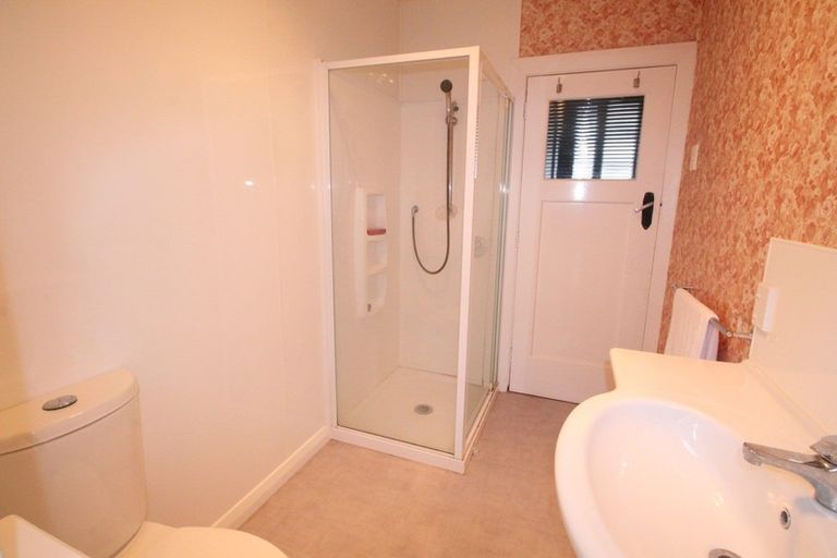 Photo of property in 115 Oakwood Avenue, Balaclava, Dunedin, 9011