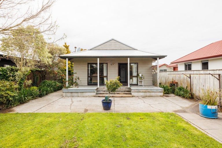 Photo of property in 54 Roy Street, Palmerston North, 4410