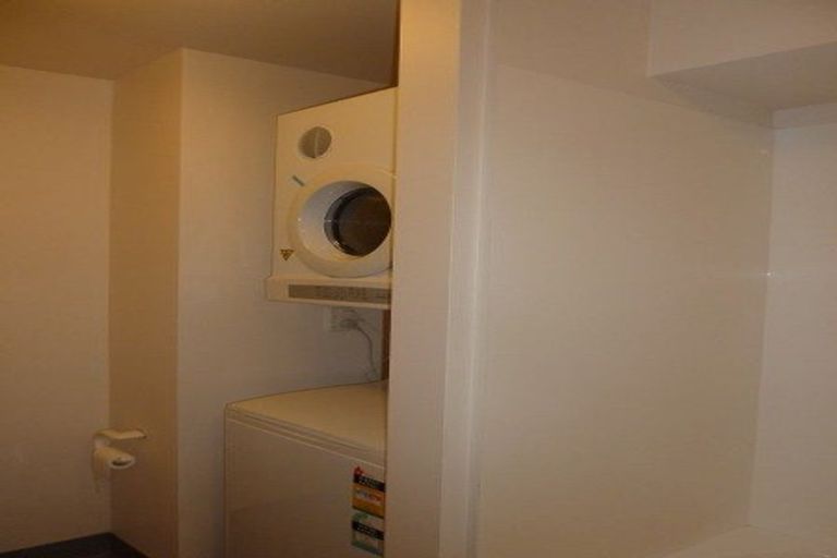 Photo of property in Luxford Villas, 314/72u Herald Street, Berhampore, Wellington, 6023