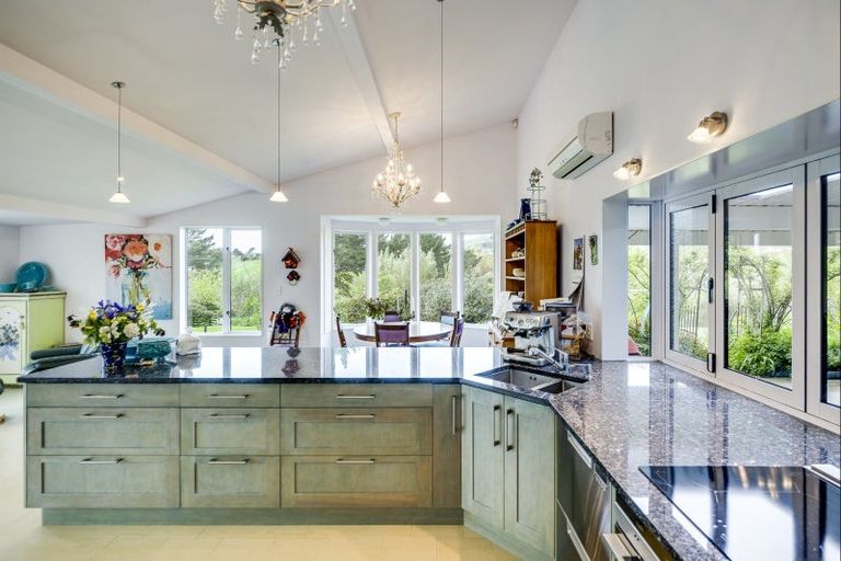 Photo of property in 91 Lane Road, Havelock North, 4130