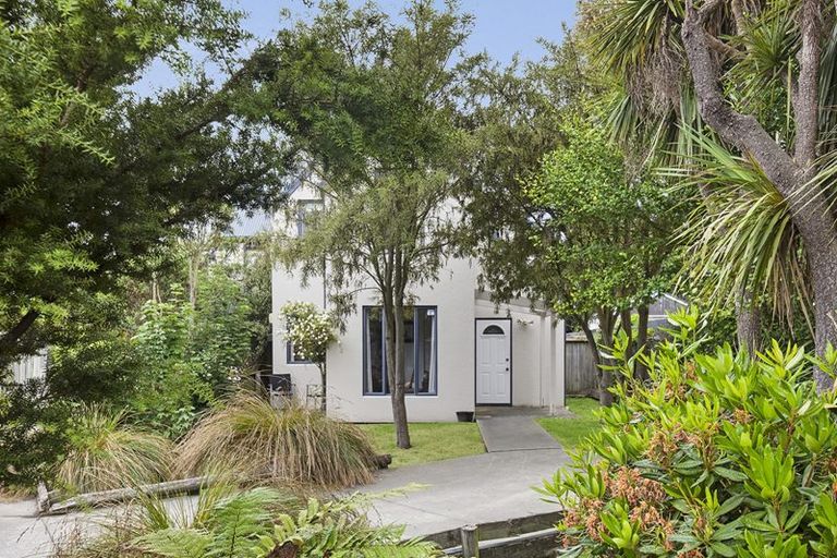 Photo of property in 1/152 Geraldine Street, Edgeware, Christchurch, 8013