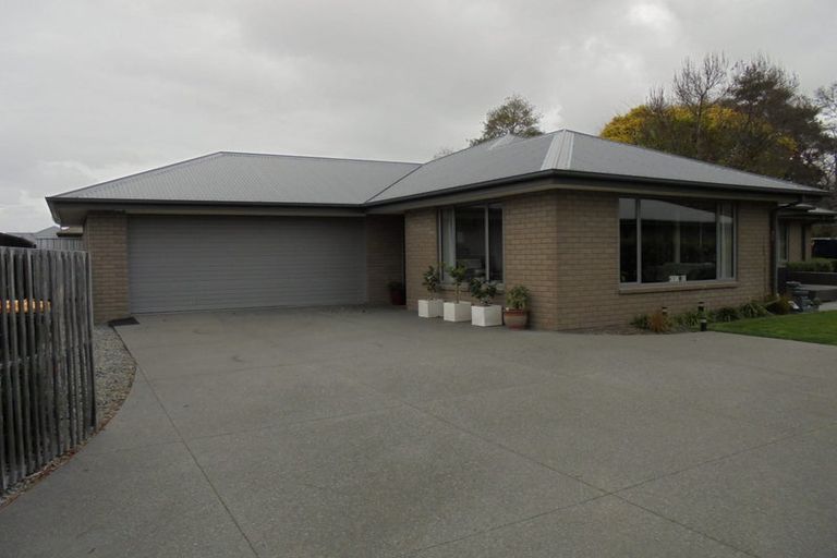 Photo of property in 50 Brookwater Avenue, Northwood, Christchurch, 8051