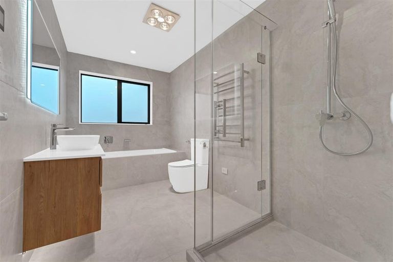 Photo of property in 4 Hutukawa Drive, Beachlands, Auckland, 2018