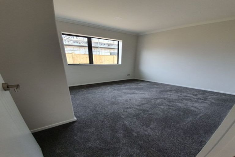 Photo of property in 70 Castlebane Drive, Flat Bush, Auckland, 2019