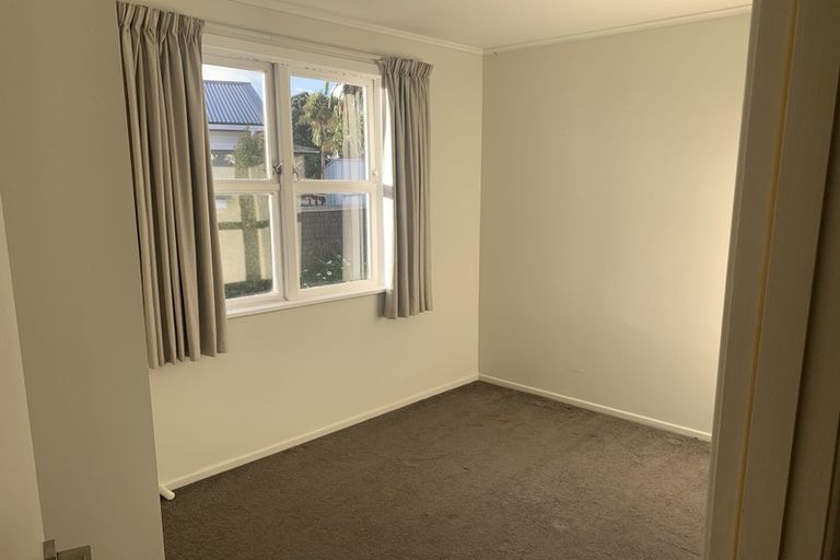Photo of property in 14 Hywell Place, Manurewa, Auckland, 2102