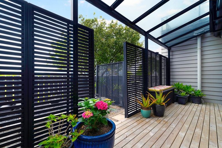 Photo of property in 28b Kirrie Avenue, Te Atatu South, Auckland, 0610